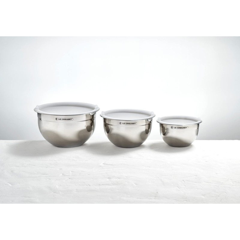 Le Creuset Set of 3 Nested Mixing Bowls w/Nonslip Silicone