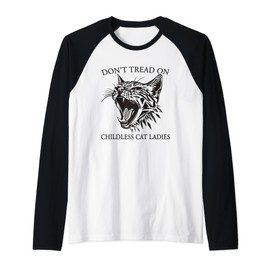 Gadsden Flag Pun Don't Tread On Childless Cat Ladies Funny Raglan Baseball Tee