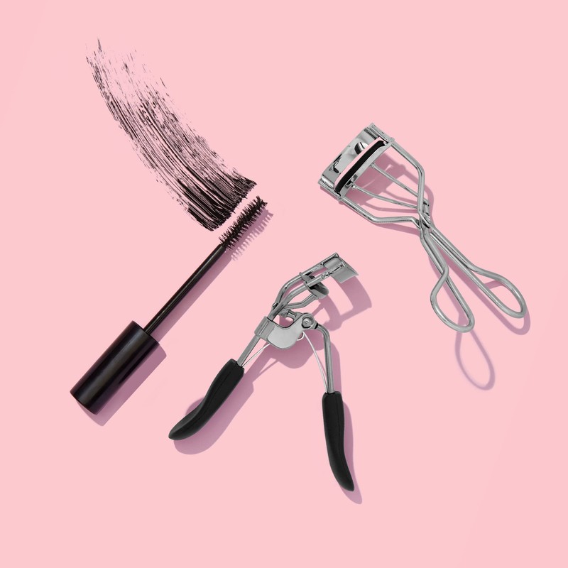 e.l.f. e.l.f. Pro Eyelash Curler Strong, Contoured, Lifting Creates Long