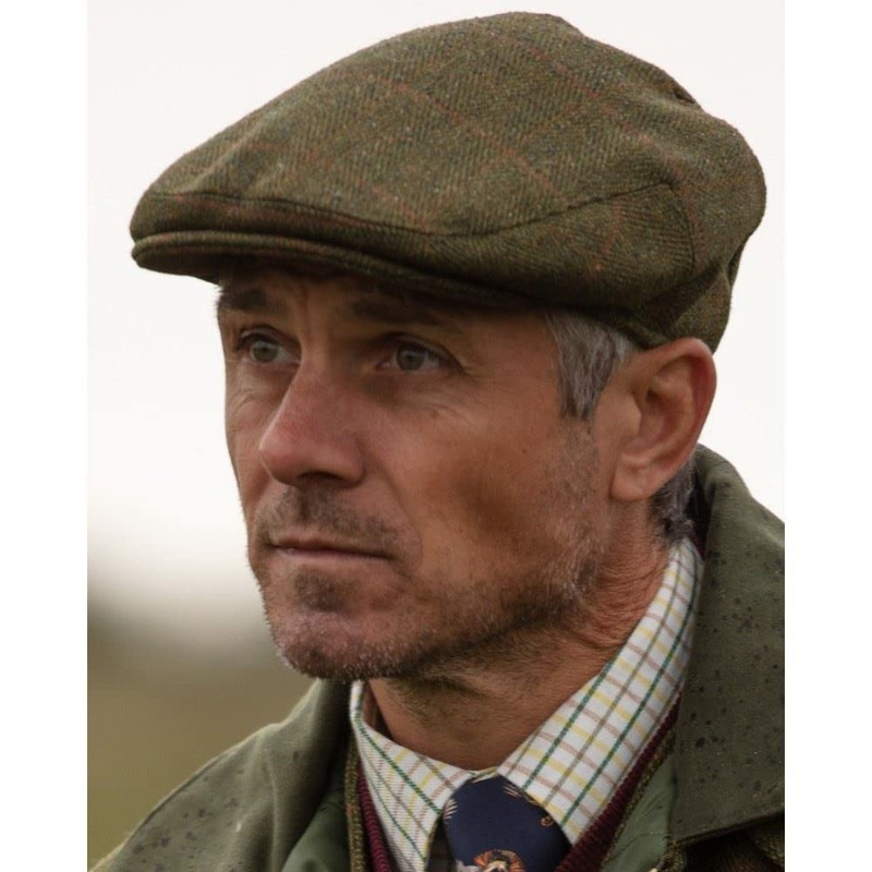 WALKER AND HAWKES - Green Sage Premium Derby Tweed Teflon