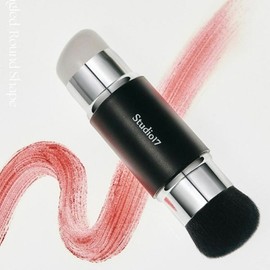 STUDIO17 Dual Silicon Blusher Brush 1ea