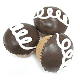 Claudia's Canine Bakery Curly Tails Cupcakes - Bite Sized Gourmet Dog Treats