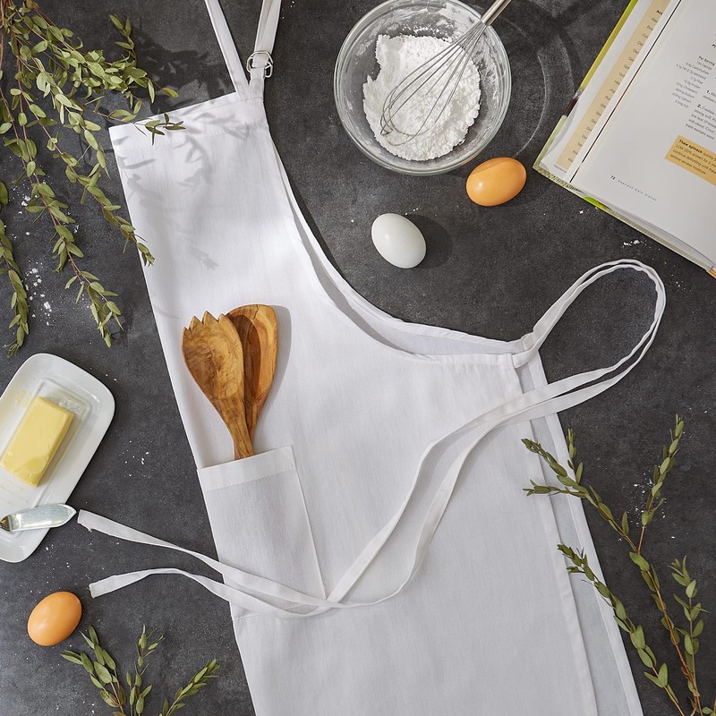 DII Cotton Adjustable Plus Size Chef Apron with Pockets and