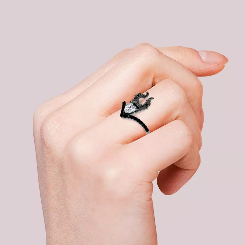 Dtup Anillo Malefica Elegante Oro Negro Corazon Gotico Dtup®