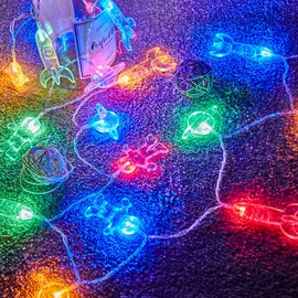 50 LED Children's Room LED String Light Astronaut Spaceship Rocket Pendants Holiday Party Lights Wall Window Nursery or Kids room Decor Wedding Around the Garden Party Patio Christmas (Multicolour)