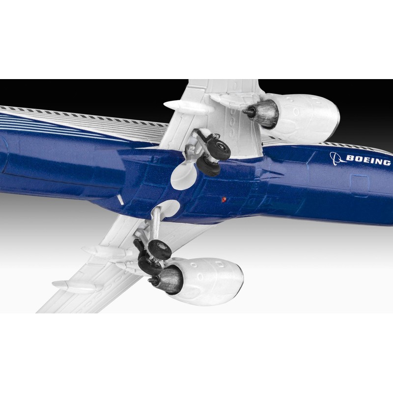 Revell Boeing 737-800 Model Kit, Easy Assembly, Scale Replica in