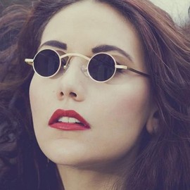 besbomig Retro Small Round Sunglasses Womens Mens, Mini Fashion Vintage Hippy Circle Sunglasses Steampunk Glasses Rave Hippie Eyewear UV400 Protection