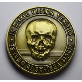The Commemorative Coin Company MEMENTO MORI/VIVERE Antique Gold REMINDER COIN in Capsule. Owl/Death/Stoic/Reflection/Stoicism
