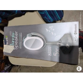 Highlink Espejo Con Luz Led Y Bocina Bluetooth Marca Highlink