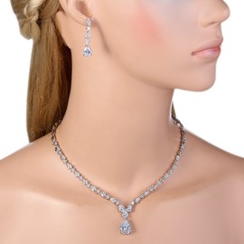 EVER FAITH Mujer Sets de Joyería Cristal Zirconia Cúbica Gota de Agua Collar Arete Set para Novia Tono Plateado Brillante