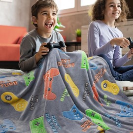 Gaming Blanket Gifts for Boys Toys - Glow in The Dark Throw for Kids Age 1 2 3 4 5 6 7 8 9 Year Old - Controller Gamer Game Room Decor Present for Teen Girls Birthday Christmas Valentines Easter