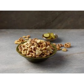 Planter's PLANTERS Whole Cashews Dill Pickle Flavored, Party Snacks, 5 Oz Bag