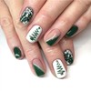 Christmas Press on Nails Short Square OFDNE Green & White