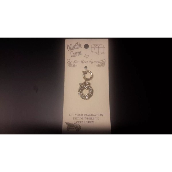 Does not apply Hook On Collectible Charm Christmas Wreath by