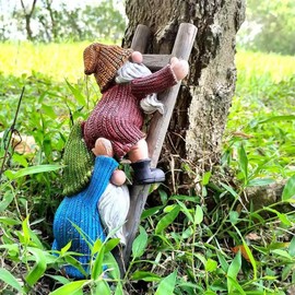 Mellsunny Funny Climbing Ladder Gnomes Figurine Garden Gnome Statue Resin Sculpture Outdoor Decor for Patio Yard Lawn Porch