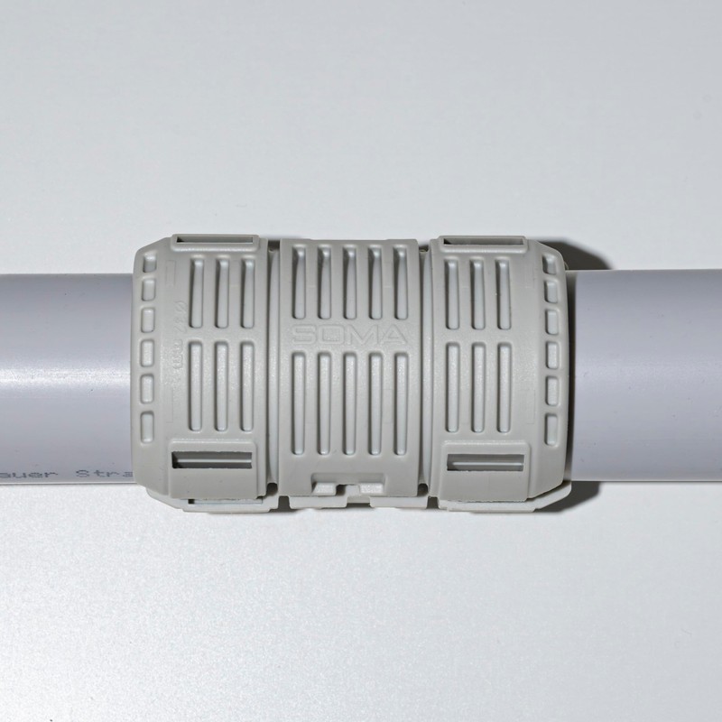 Pipe Connector M25 - Sleeve for Smooth Pipes, 4 Half