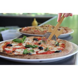 Winkee Rocks - Guitar Pizza Cutter | The Cool Pizza Cutter for Rock Stars | Pizza Roller Made of Stainless Steel & Wood | Cutter Roller Guitar Look | Gift for Musicians for Christmas, Birthday