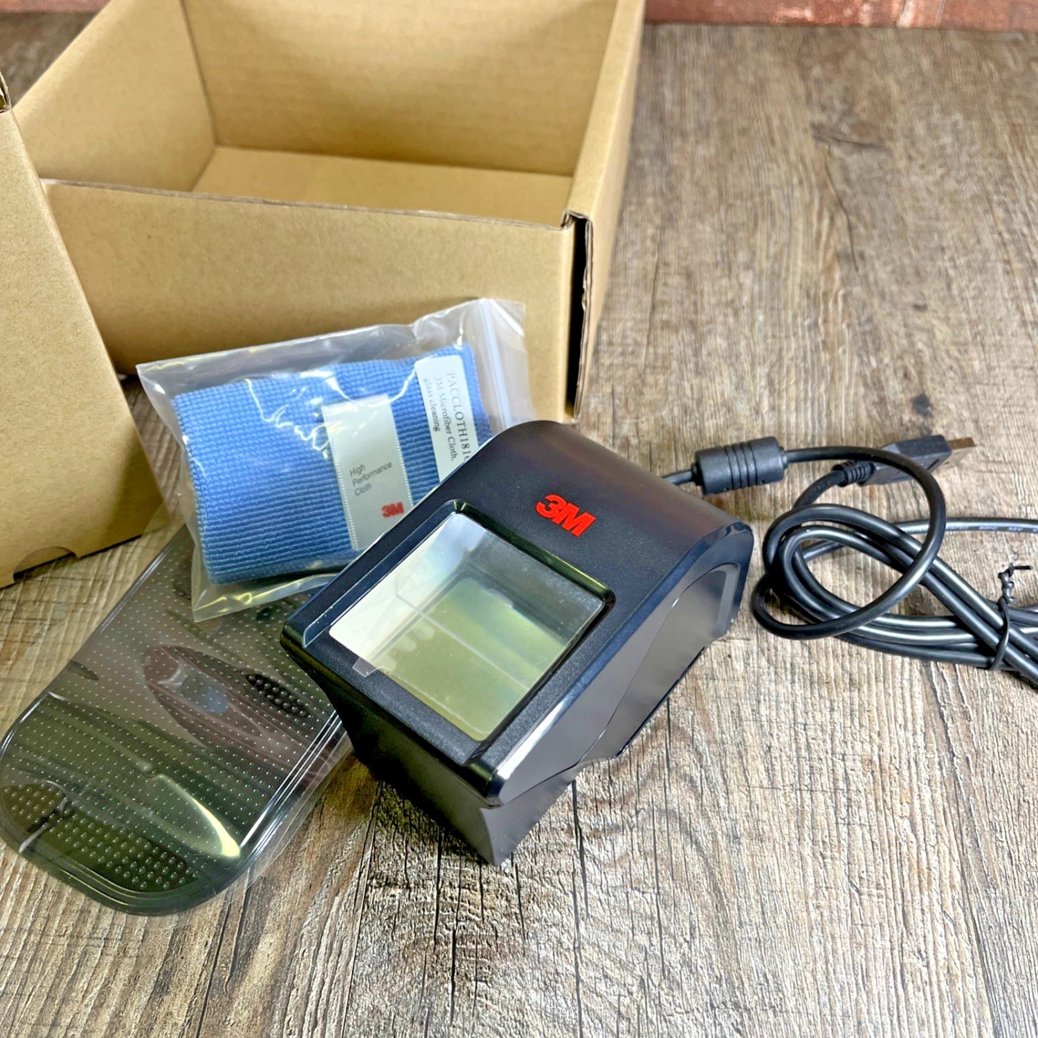 Cogent Systems New Cogent Systems CSD450 Single Finger Livescan Capture ...