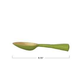 Creative Co-Op Enameled Aluminum Scoop with Ribbed Handle, Gold Finish and Green