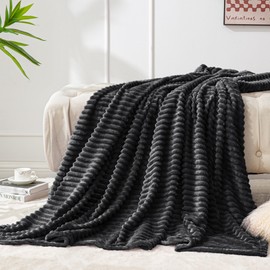 BEDELITE Fleece Blanket Twin Size – 3D Ribbed Jacquard Soft and Warm Decorative Fuzzy Blankets – Cozy, Fluffy, Plush Lightweight Throw Blankets for Couch, Bed, Sofa(Black, 60x80 inches)