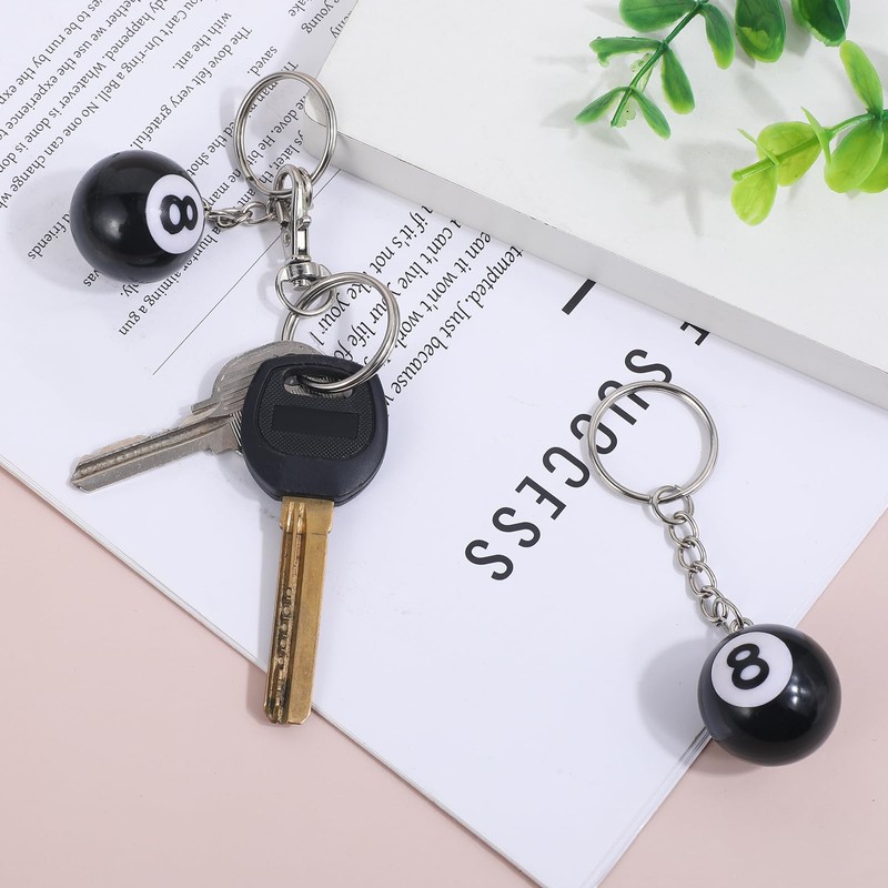 2 PCS 8 Ball Keychain Billiards Ball Keyring Creative Number