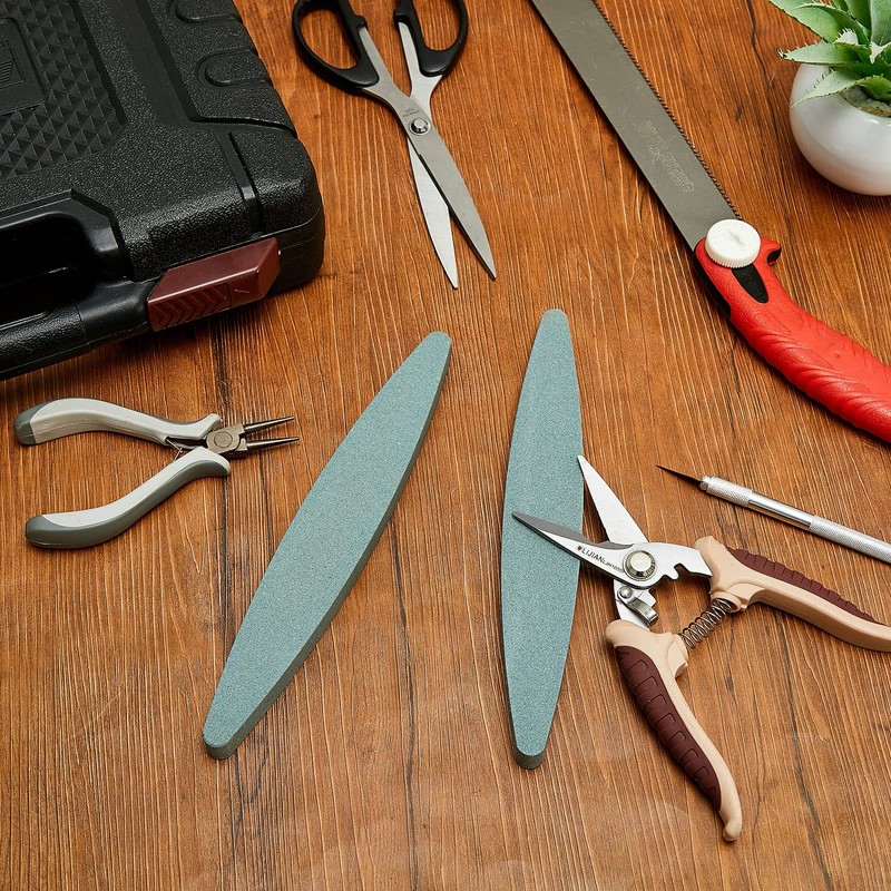 2 Pieces Garden Sharpening Stone Knife Sharpener for Garden Tools