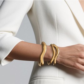 Kysppreu Chunky Gold Bangle Bracelets for Women Trendy Stack Wide Wrist Statement Cuff Bracelets Non Tarnish Silver Gold Fashion Jewelry Gift Accessories