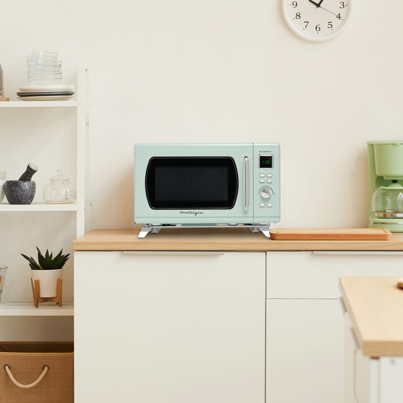 Nostalgia MCMO9FTSG Mid-Century Retro 0.9 Cu. Ft. 900-Watt Countertop Microwave