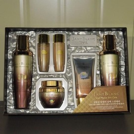 Half Club/Celler Hub / 하프클럽/셀러허브_여성트랜드패션달팽이 점액 스킨 케어 4종 세트