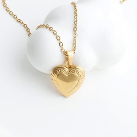 Beixiter Stainless Steel Vintage Heart Shaped Locket Pendant Necklace for Women, 18K Gold Plated