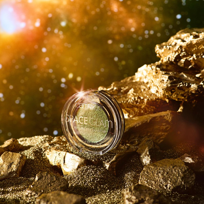 Catrice | Space Glam Chrome Eyeshadow | Duo Chrome, Highly