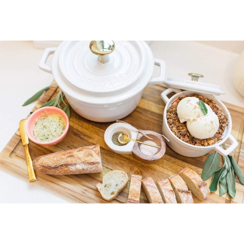 Madeira Cutting and Carving Board, Teak Edge-Grain, 20" x 14"