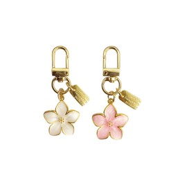 JWIGP Sakura Flower Keychain, Metal Lightweight And Graceful Sakura Design With Tag Accessory For Bag Car Keys Holiday Gifts, Pink+white, Large