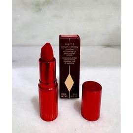 CHARLOTTE'S NEW! HOLLYWOOD BEAUTY ICON LIPSTICK MATTE REVOLUTION - HOLLYWOOD VIXEN