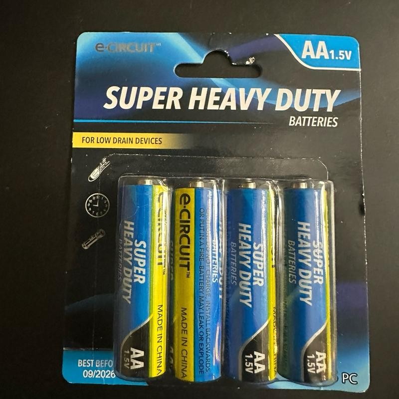 E-Circuit Super Heavy Duty AA Batteries 8 Pack - Size: