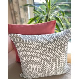 Senkon Home Luxury Large Cushion Cover. Grey Geometric Flower Design 20”x20” Double Sided Square Throw Pillowcase. Decorative Piped Edges with Invisible Zipper. Linen Cotton for Bedroom, Sofa, Couch