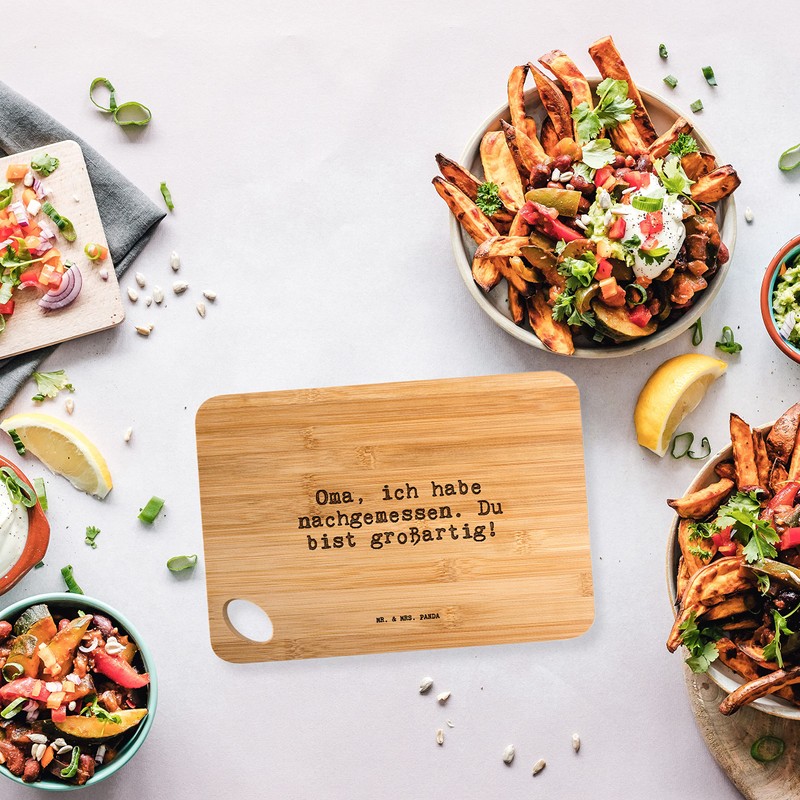 Mr. & Mrs. Panda Bamboo Chopping Board Grandma, Ich Habe
