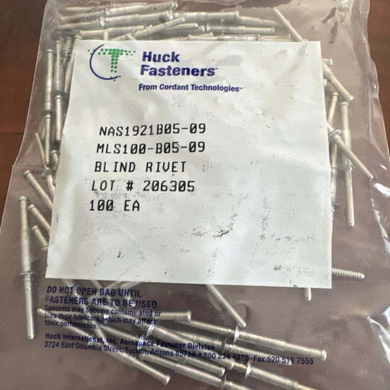 HUCK Quantity-100 NAS1921B0509 HUCK Blind rivets. New. BB9 R13