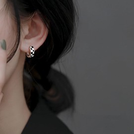 coadipress Cute Checker Small Hoop Earrings for Women Dainty Checkered Hoop Earrings Cartilage Silver Post 14K Gold Plated Tiny Round Circle Huggie White Black Hoop Earrings Fashion Trendy Jewelry (Silver)