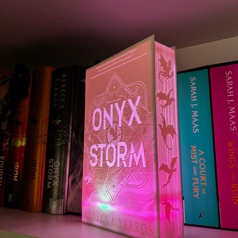 Fourth Wing Series Light box - Color: Fourth Wing