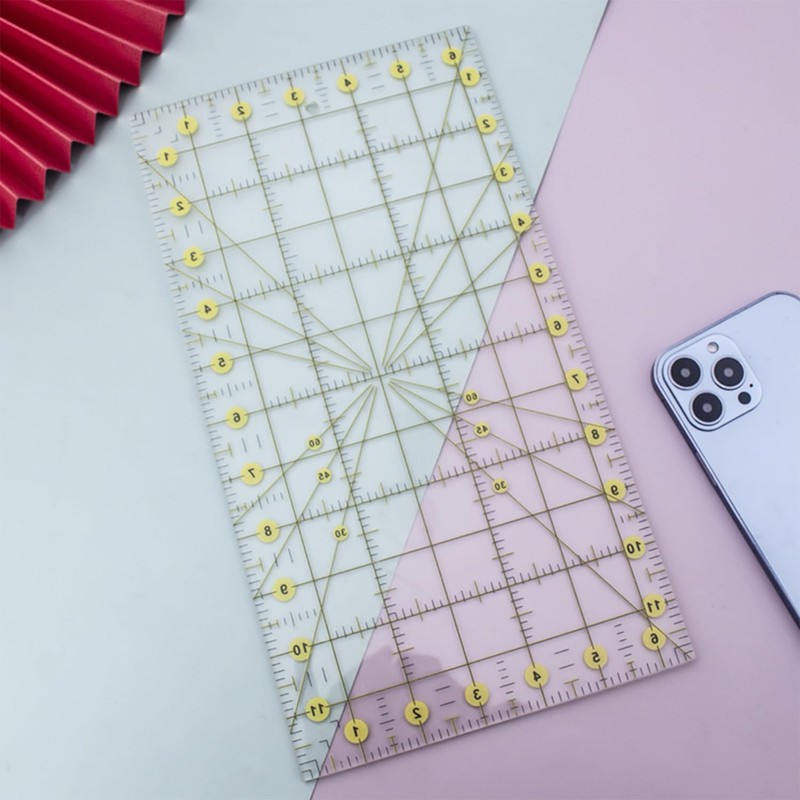 1 Acrylic Patchwork Ruler And 1 Portable Tape Measure, Measuring