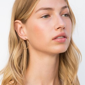 day.berlin Women's Creole Earrings Twisted 18 Carat Gold-Plated 35 mm Diameter 2 mm Thick 316L Stainless Steel Nickel-Free and Waterproof, Stainless Steel, No Gemstone