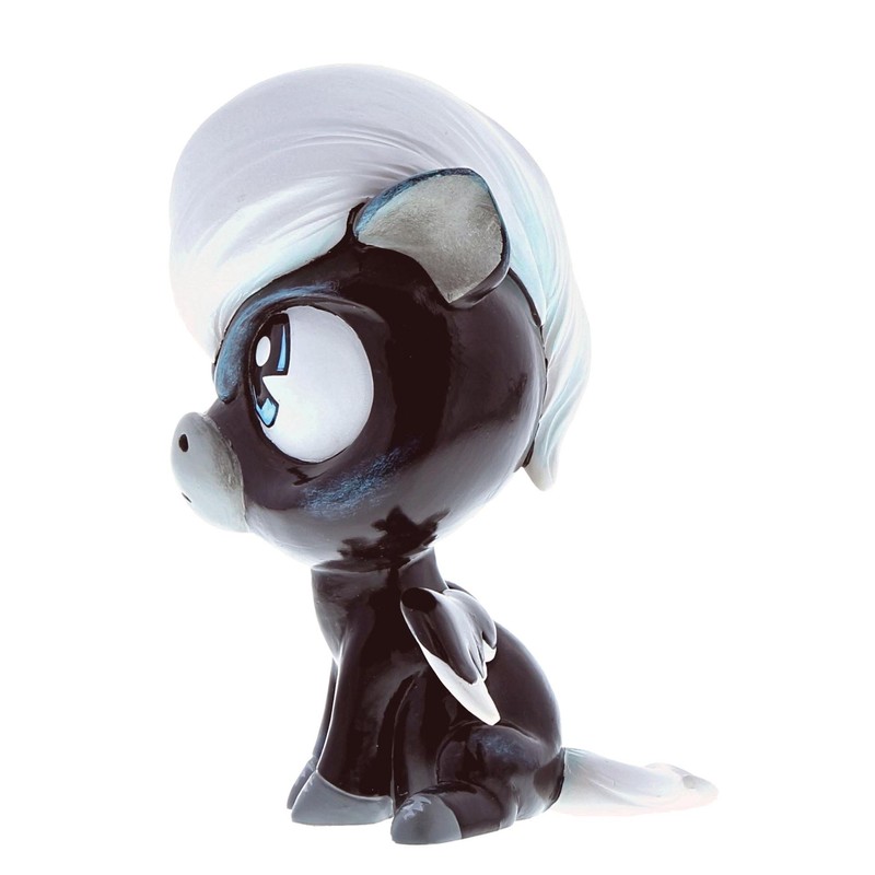 Miss Mindy Young Pegasus Figurine, Resin, Multi-Colour, 8 x 8