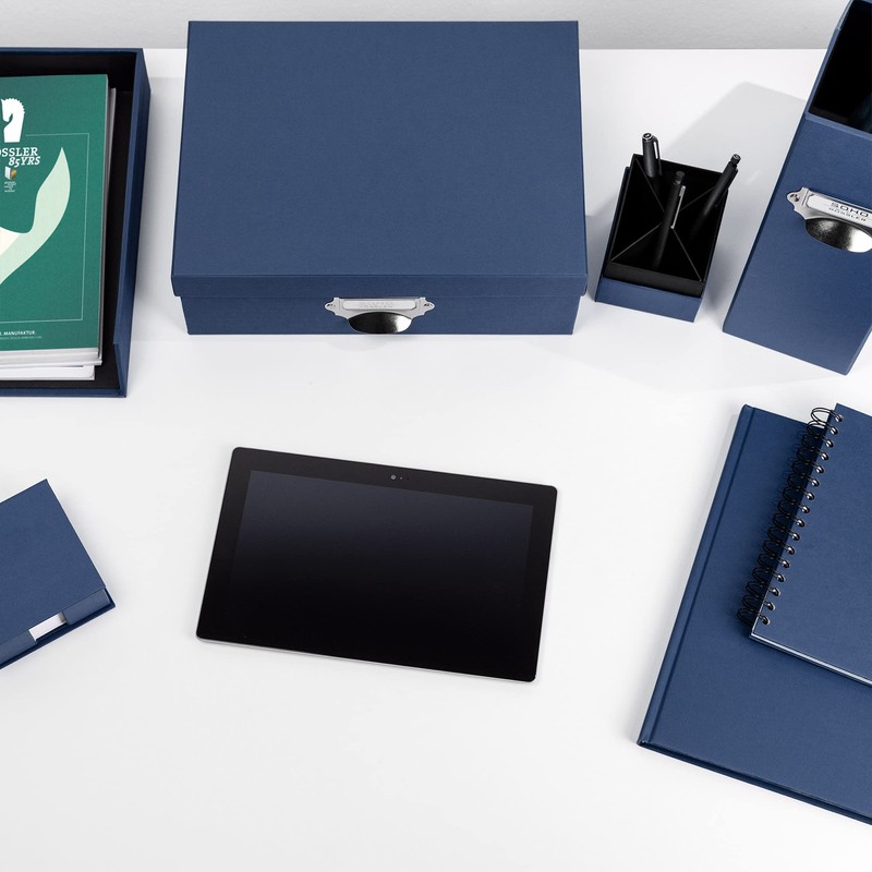 Rössler Soho A5 Wiro Bound Notebook with Plain Paper/Elasticated Closure