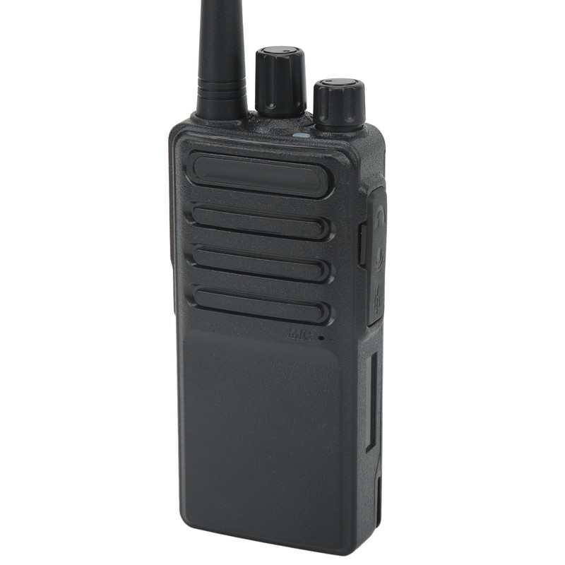 Wireless Walkie Talkies Rechargeable Handheld 2 Way Radio 5W Efficient