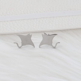 SEIRAA Stingray Stud Earrings Sea Animal jewelry for Women Stingray Lover Earrings Dainty Earrings (Stingray Earring)