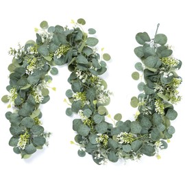 Betylifoy Eucalyptus Garland with Berries, Pack of 4 Table Garland, Eucalyptus Green Leaf Garland, Fake Garland, Hanging Vines for Wedding Party, Home Table Decoration (Green, 4 Pieces)