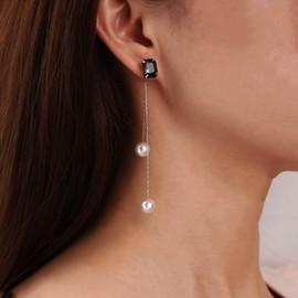 TseenYi Black Square Crystal Stud Earrings Long Dangle Drop Pearl Earrings Gold Long Pearl Tassel Dangle Earrings Vintage Gemstone Square Earrings for Women and Girls, Zinc
