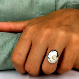 81stgeneration Women's 925 Sterling Silver 2.4 mm Oval Shiva Eye Shell Adjustable Ring, Sterling Silver, Shiva Eye