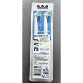 Oral-B Oral B Floss Action MaxClean. 2 Replacement Brush Heads New In Box